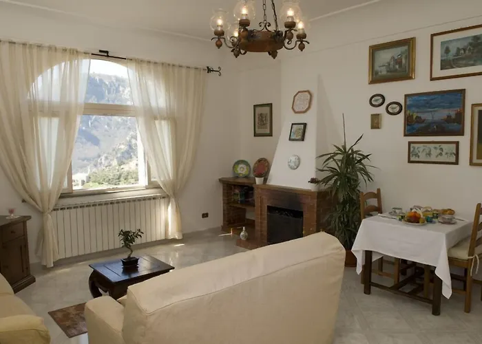 Bed & Breakfast Mamma Rosa Positano