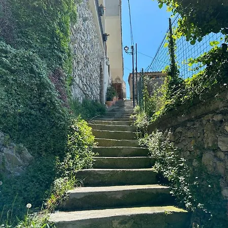 فندق مبيت وإفطار Mamma Rosa 4*